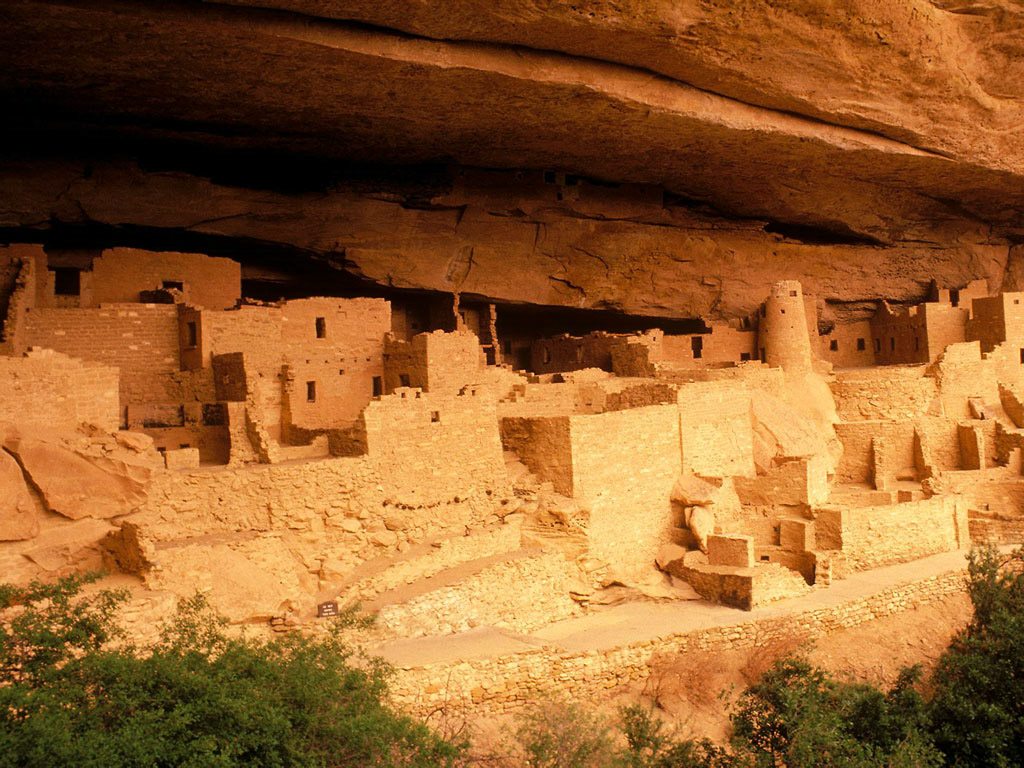 American-Southwest-Tour-Canyon-de-Chelly-Chaco-Mesa-Verde-Ute-Navajo-Arizona-New-Mexico-Cliff-House-Ruins-2.jpg